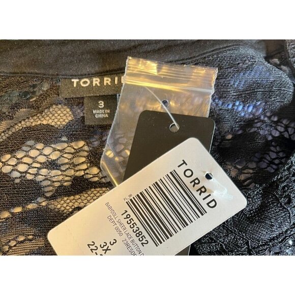 Torrid + 3 Black Sheer Floral Lace Button Down Step-Hem 3/4 Sleeve Babydoll Top - Picture 6 of 6